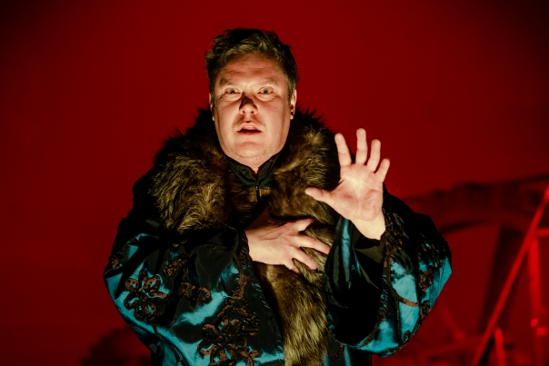 Истребление тиранов