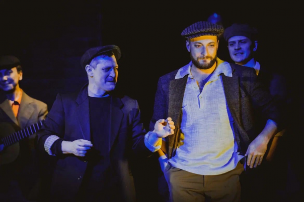 Роман о девочках