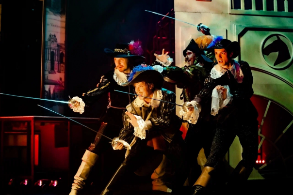 Три мушкетера