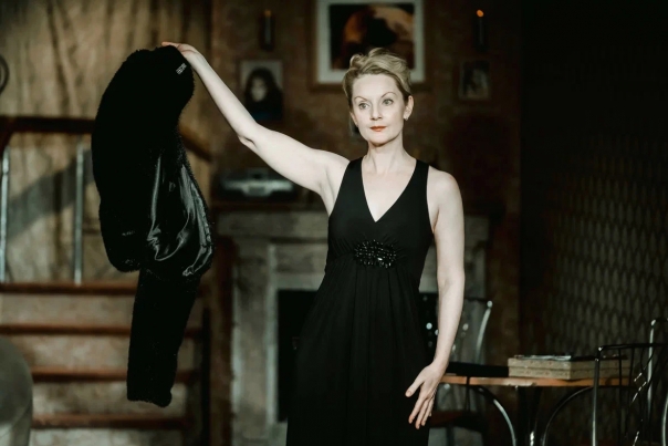 Выпивая в одиночестве