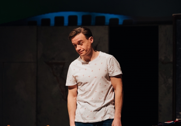 Похороните меня за плинтусом