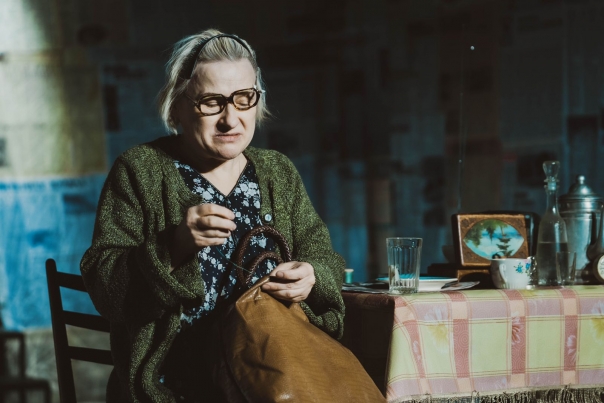 С кошёлочкой