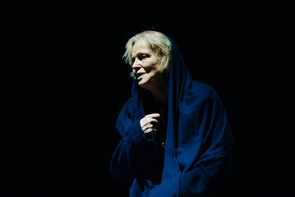 Похороните меня за плинтусом