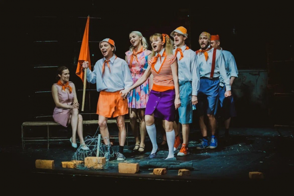 Роман о девочках