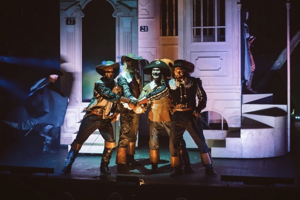 Три мушкетера