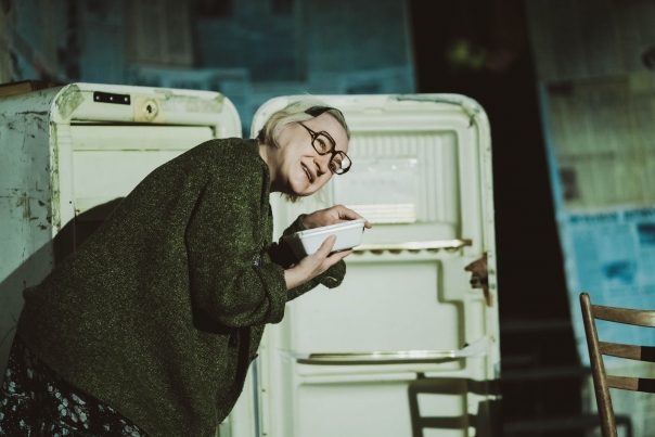 С кошёлочкой