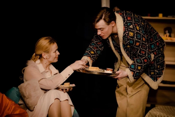 Зуб за зуб (по пьесе Бог резни)