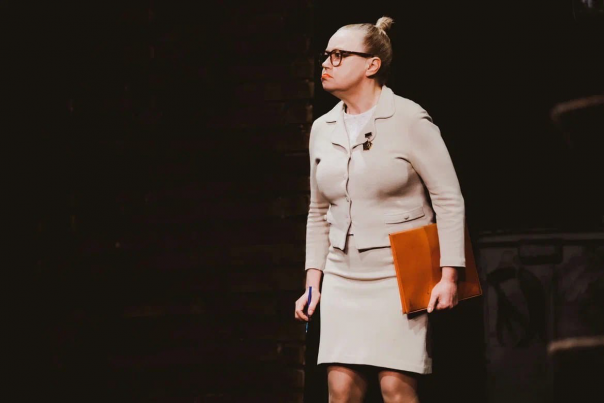 Роман о девочках