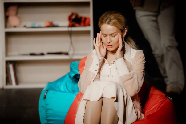 Зуб за зуб (по пьесе Бог резни)